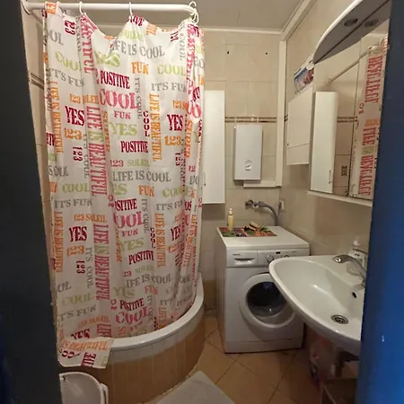 Lowcosthighcomfortzeltenschlag 아파트 *